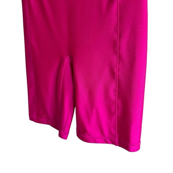 All Access Center Stage Biker Short in Influencer Pink, Size S - Picture 5 of 8